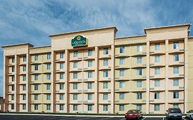 南印第安纳波利斯拉金塔旅馆及套房 印第安納波利斯 Exterior photo