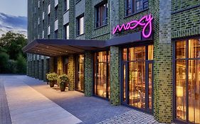 Moxy Cologne Muelheim酒店 Exterior photo