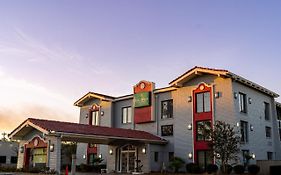 Casa Bella Inn & Suites Extended Stay 塔拉哈西 Exterior photo