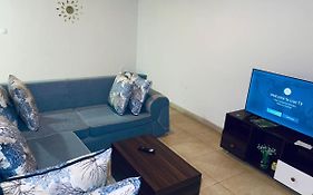 Crown Apartments -1Bedroom - Comfortable & Spacious , With An Awesome Base To Explore 基加利 Exterior photo