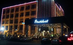 Hotel President 贾朗达尔 Exterior photo
