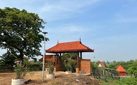 Toek Chha Temple Resort 磅湛 Exterior photo