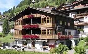 咖尼盖尔酒店 Santa Cristina Val Gardena Exterior photo