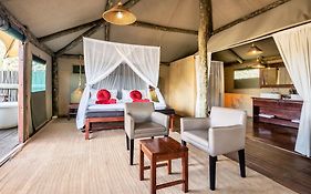 Eagle Tented Lodge & Spa Etosha Exterior photo