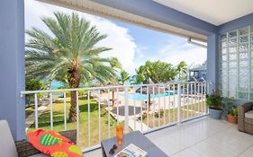 Bodden TownBeach Living At Moon Bay With Seaview公寓 Exterior photo