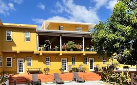 Tropical Apartments Tobago 斯卡伯勒 Exterior photo