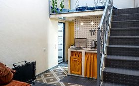 Двухуровневая Квартира Студия - Duplex Studio Apartment 杜尚别 Exterior photo