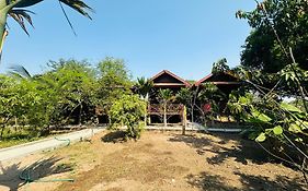 Jungle Bangalow Muang Không Exterior photo