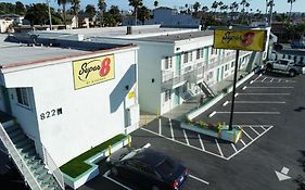 Super 8 By Wyndham Oceanside Downtown酒店 Exterior photo
