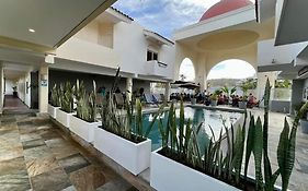 拉斯帕尔马斯套房酒店 San José del Cabo Exterior photo