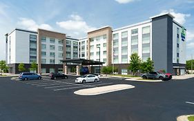 Holiday Inn Express & Suites - Mall Of America - Msp Airport, An Ihg Hotel 布卢明顿 Exterior photo