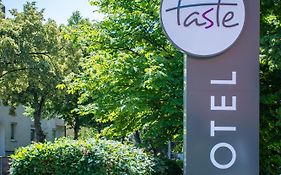 Taste Hotel 库姆巴赫 Exterior photo