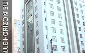 Blue Horizon Suites 麦纳麦 Exterior photo