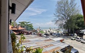 海精品酒店8 Tanjung Tokong Exterior photo