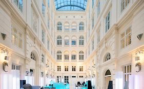 巴瑟罗布尔诺宫殿酒店 Exterior photo