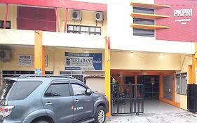 Reddoorz Syariah At Hotel Pandan Wangi Near Alun Alun 诗都阿佐 Exterior photo