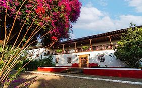 唐瓦斯科贝斯特韦斯特优质酒店 Pátzcuaro Exterior photo