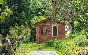 Gharaunda A 3Br Village Farm Stay In Mukteshwar With Fireplace By Homeyhuts Exterior photo