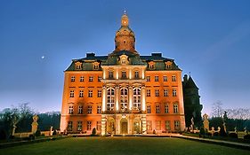 城堡酒店 瓦乌布日赫 Exterior photo