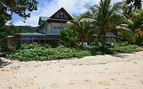 月光海滩别墅酒店 拉迪格岛 Exterior photo