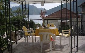 Holiday Home Bokokotorski Zaliv Exterior photo