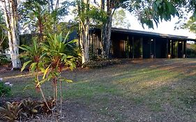 Lagoon Pocket Bed & Breakfast Exterior photo