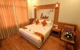 Inle Cherry Queen Hotel 娘瑞 Exterior photo