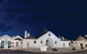 Corte Trullo Sovrano B&B 阿尔贝罗贝洛 Exterior photo