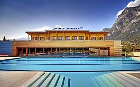 加尔达运动俱乐部酒店 加尔达湖滨 Exterior photo