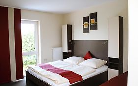 阿瑞娜酒店 亨施泰特-乌尔茨堡 Room photo