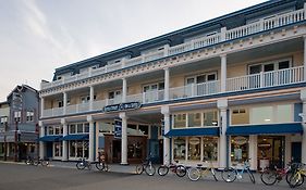 Bicycle Street Inn And Suites 麦基诺岛 Exterior photo
