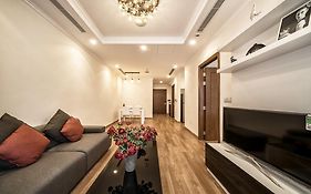Dt Happy Homes - Luxury Apartment In Vinhomes Times City 河内 Exterior photo