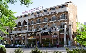莫诺伯格酒店 Byblos Exterior photo