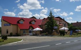 Motel Za Grosik Wałcz Exterior photo