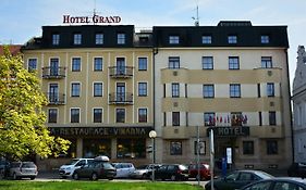 格兰德酒店 Uherské Hradiště Exterior photo