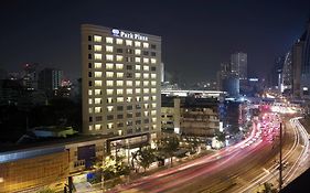 曼谷素坤逸公园广场酒店 Exterior photo