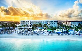 阿鲁巴岛万豪度假酒店及斯特拉瑞斯娱乐场 棕榈滩 Exterior photo