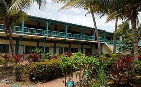 Island Beachcomber Hotel Altona Exterior photo