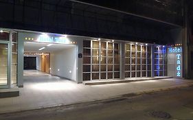 Tadz Hotel 新帕扎尔 Exterior photo