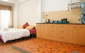 Loo Niva Guest House Studio Apartment With Balcony Lalitpur Exterior photo