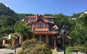 Kvariati Villa, Sea & Mountains 巴统 Exterior photo