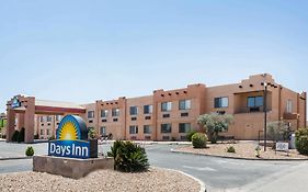 Days Inn By Wyndham 本森 Exterior photo