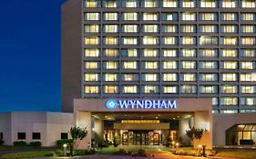 Wyndham Tulsa酒店 Exterior photo