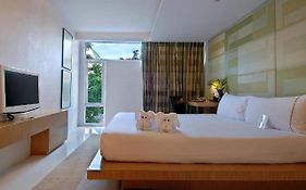 曼谷梵尼克斯素坤逸11酒店 Room photo