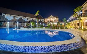 Vang Vieng Diamond Resort Exterior photo