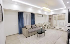 Newly Renovated Studio Apartment In Downtown Center 5 塔什干 Exterior photo