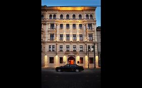 豪华家庭酒店皇宫 布拉格 Exterior photo