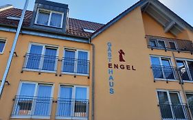 Hotel Gasthof Zum Engel - Gastehaus 金策尔斯奥 Exterior photo