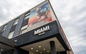 墨尔本迈阿密酒店 Exterior photo