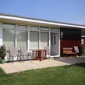 72 Granada Selsey Country Club 2 Bedroom Chalet Exterior photo